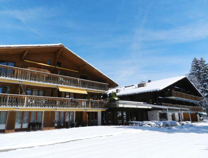 Hotel Alpine Lodge Gstaad Luaran gambar